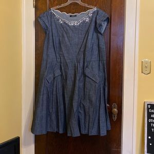 Light chambray scalloped neck dress.